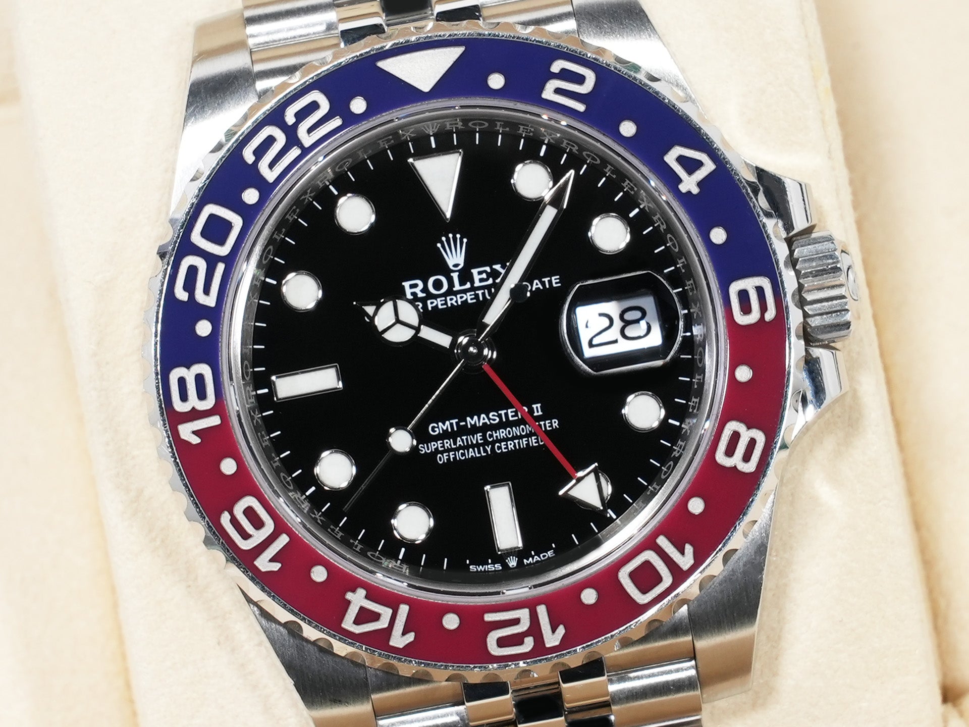Rolex GMT-Master II Ref. 126710BLRO Stainless Steel Black Dial Jubilee Bracelet Pre-owned bb795bkh
