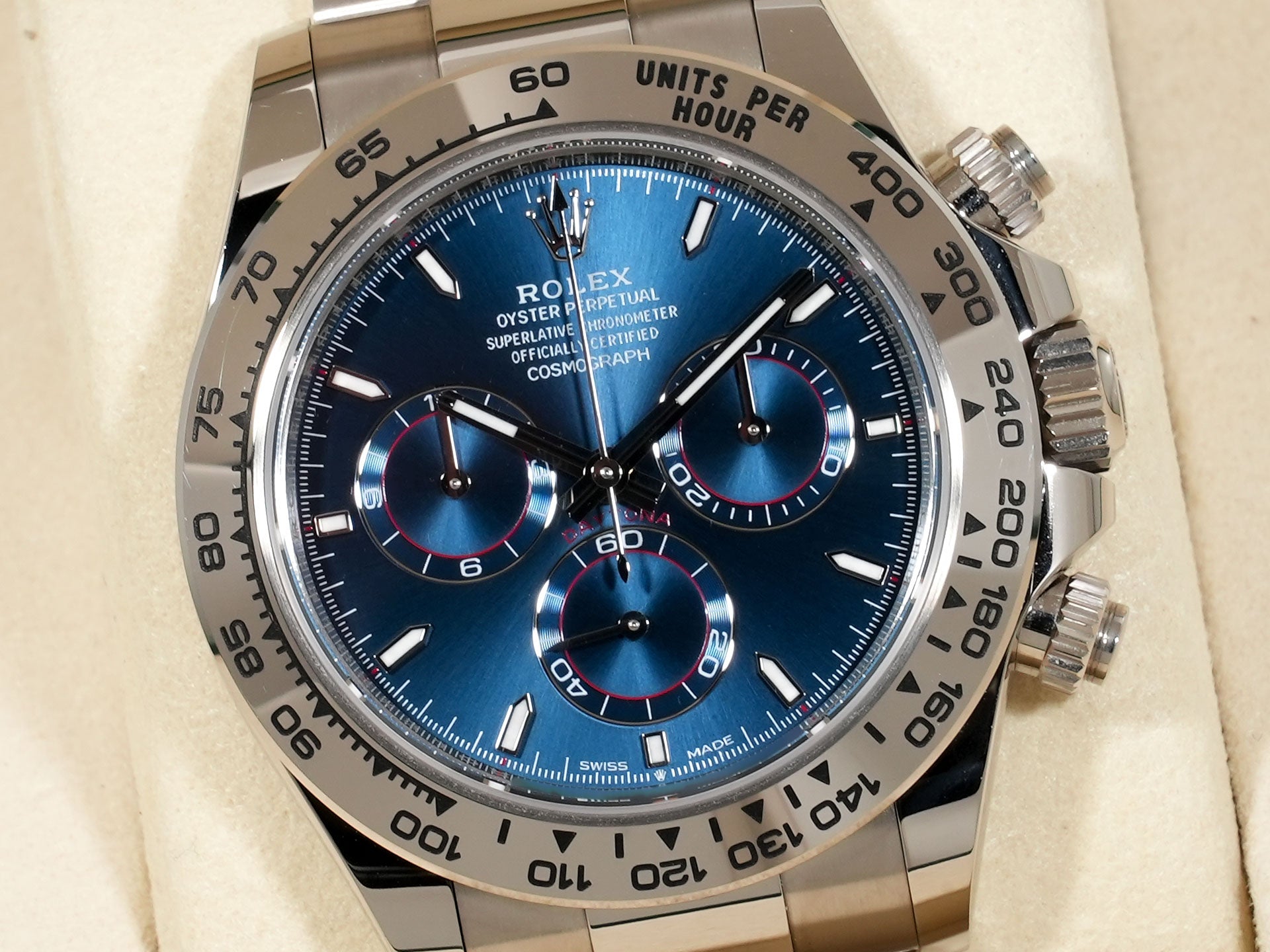 Rolex Daytona Ref. 126509 White Gold Bright Blue Dial Excellent Condition 8686o99u