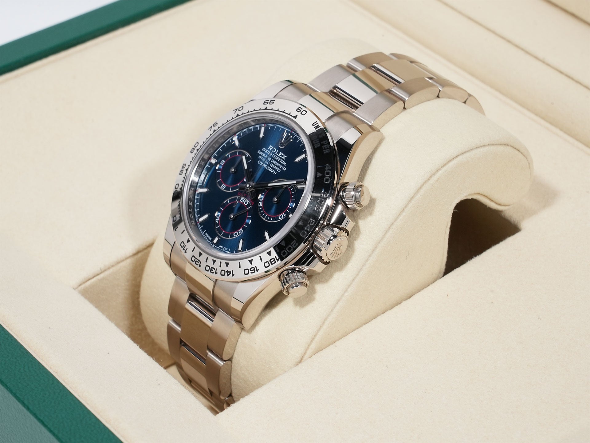 Rolex Daytona Ref. 126509 White Gold Bright Blue Dial Excellent Condition 8686o99u