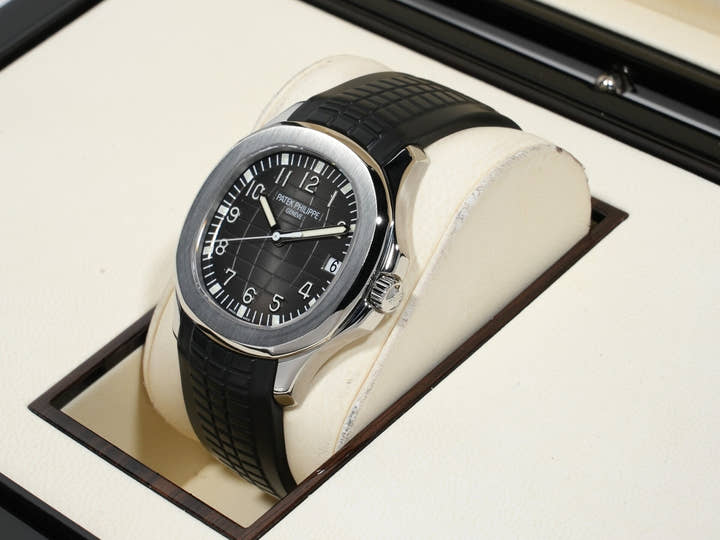パテックフィリップ アクアノート Ref.5167A-001 ステンレススチール ブラック文字盤 美中古 s3hkd5ni