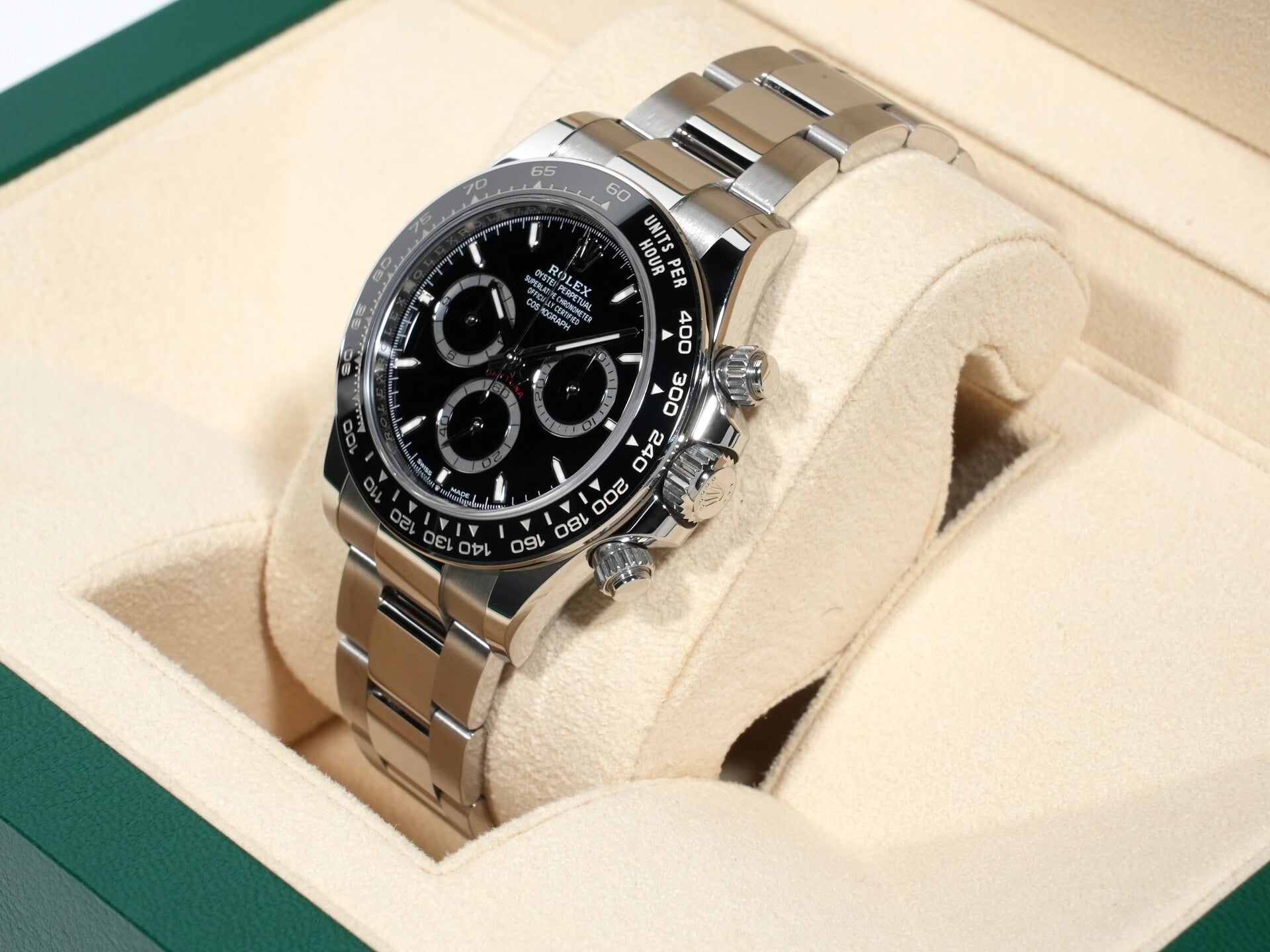 Rolex Daytona Ref. 126500LN Stainless Steel Black Dial Used o3jv4232