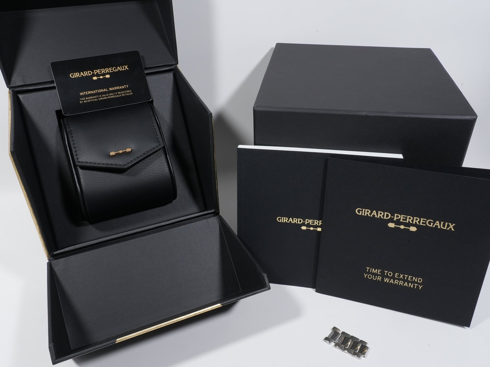 ジラールペルゴ ロレアート Ref.81010-11-3475-1CM ステンレススチール グレー グランフーエナメル文字盤 中古 7qo4q726