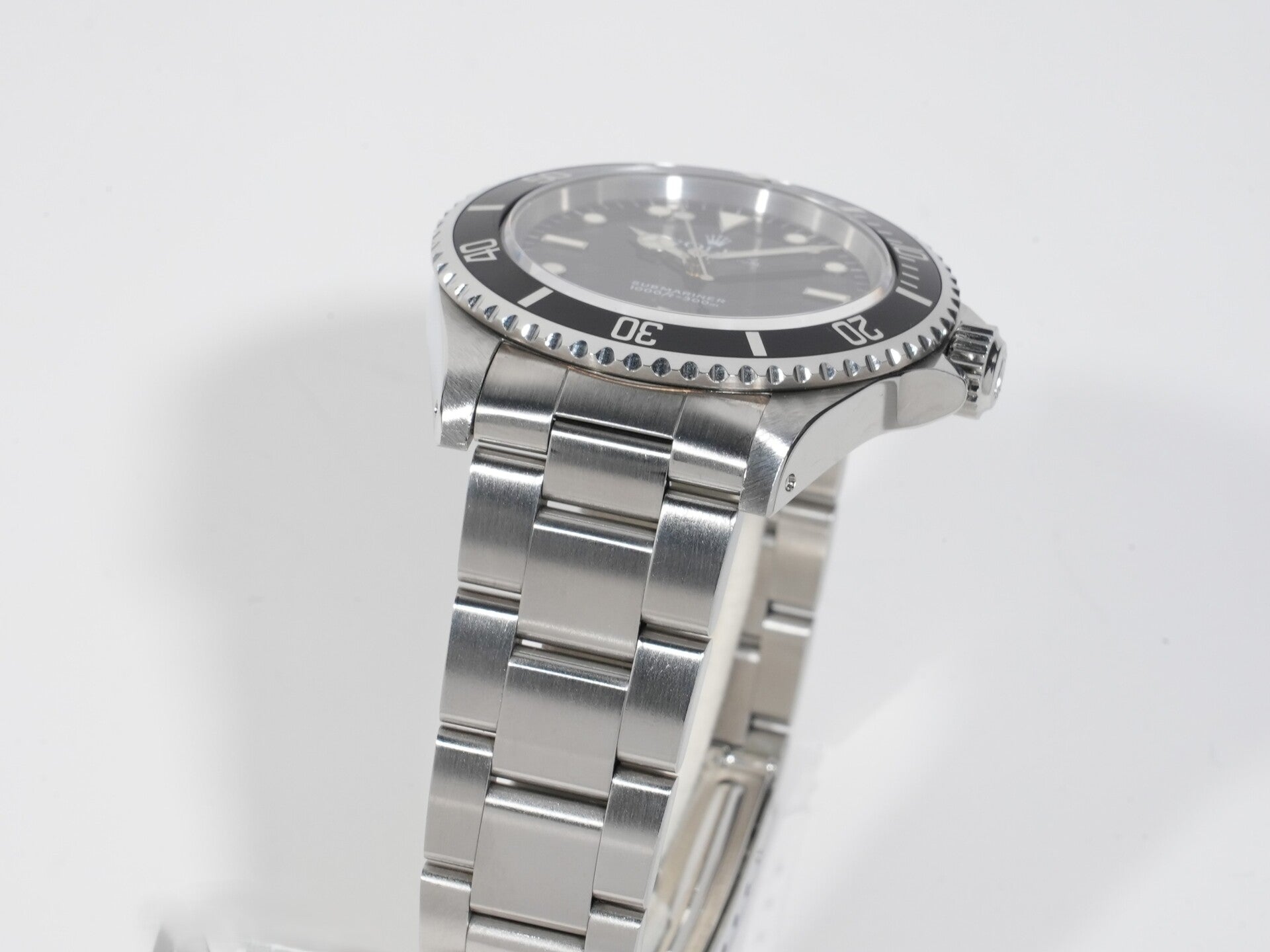 Rolex Submariner No-Date Ref. 14060 Stainless Steel Black Dial Used z6wyxa23