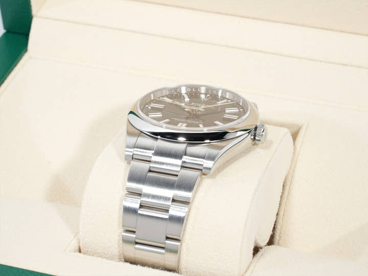 ロレックス オイスターパーペチュアル41 Ref.124300 ステンレススチール ブライトブルー文字盤 中古 o5kozuv5