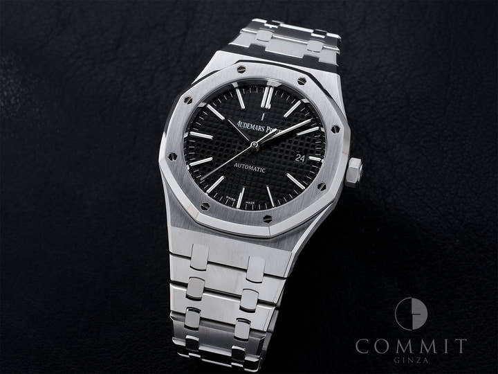 Audemars Piguet Royal Oak Ref.15400ST.OO.1220ST.01.A Stainless Steel Black Dial Excellent Condition kctu6g43