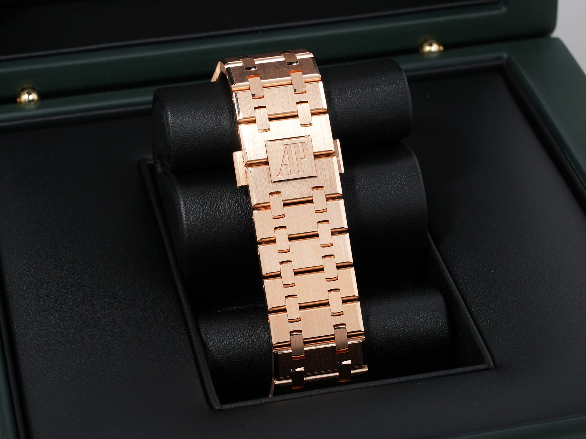オーデマピゲ ロイヤルオーク クロノグラフ Ref.26240OR.OO.1320OR.05 ピンクゴールド ナイトブルー文字盤 未使用 igzcvi3m