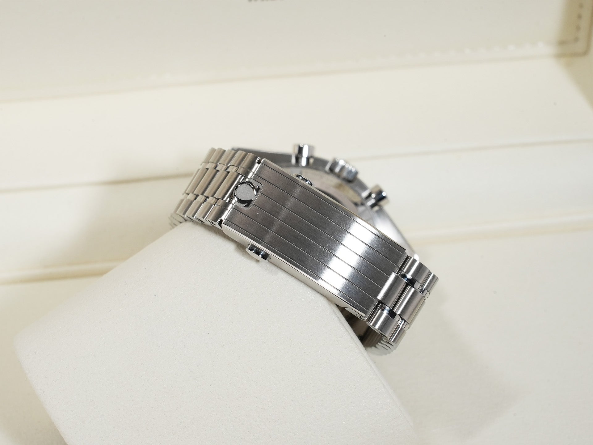 オメガ スピードマスター 記念モデル コーアクシャル マスター クロノメーター クロノグラフ 42MM Ref.310.32.42.50.02.001 ステンレススチール シルバー文字盤 美中古 ppuee7hj