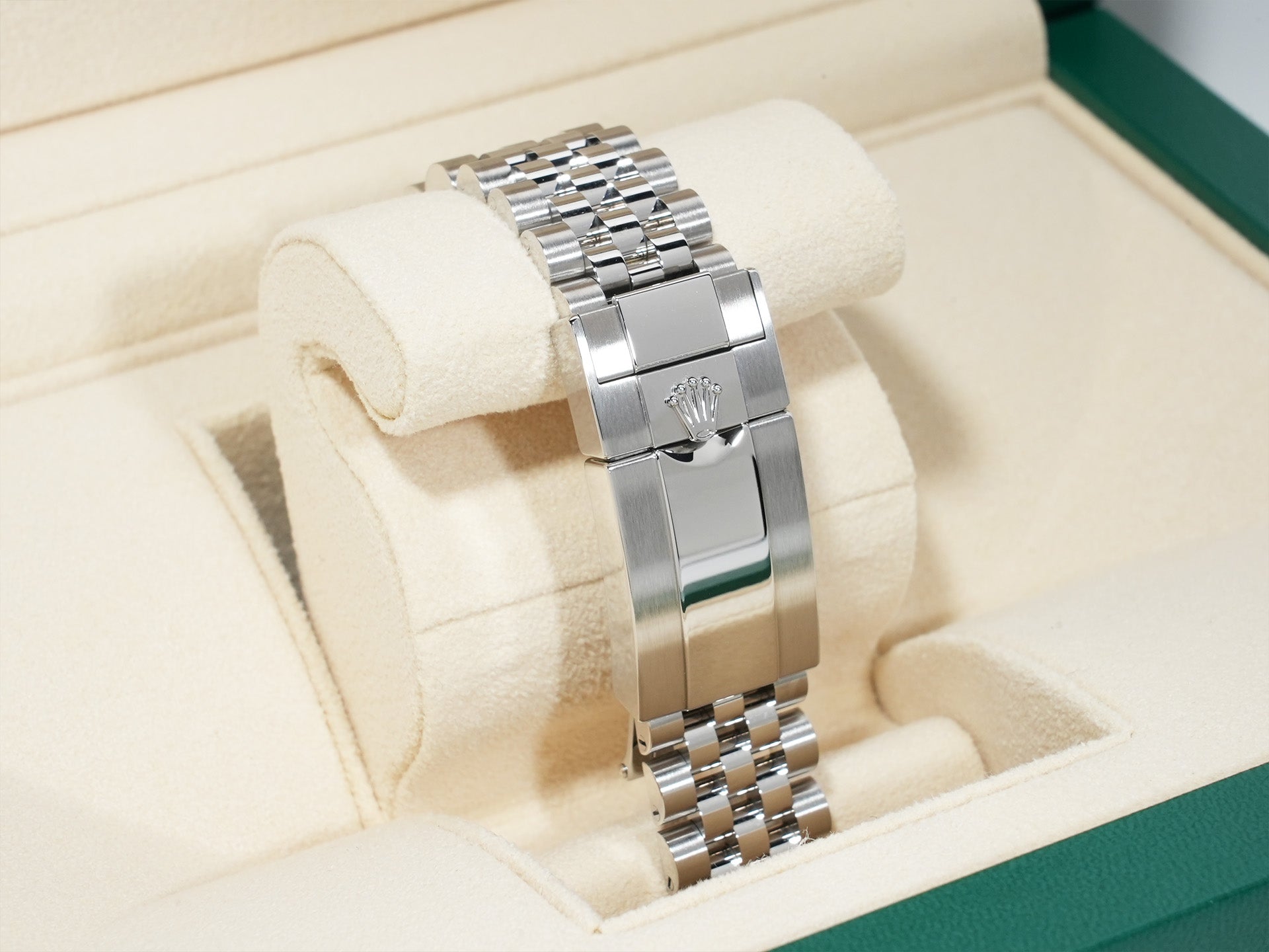 ROLEX GMT-Master II Ref.126710GRNR Stainless Steel Black Dial Jubilee Bracelet Excellent Condition 3p3natxc