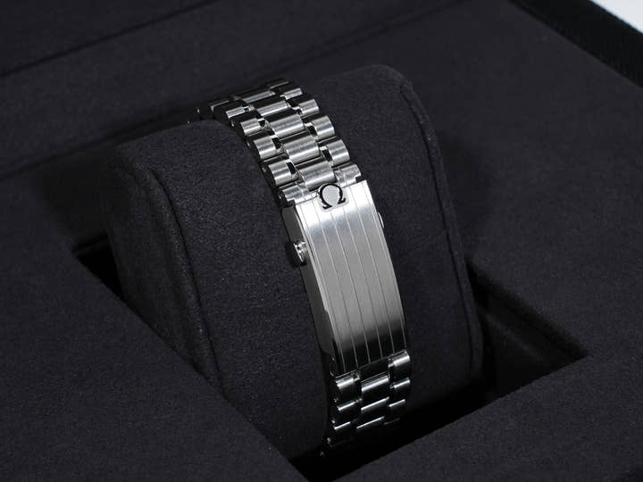 Omega Speedmaster Moonwatch Professional Ref. 310.30.42.50.01.004 Stainless Steel Black x White Dial Excellent Condition n37qrihk