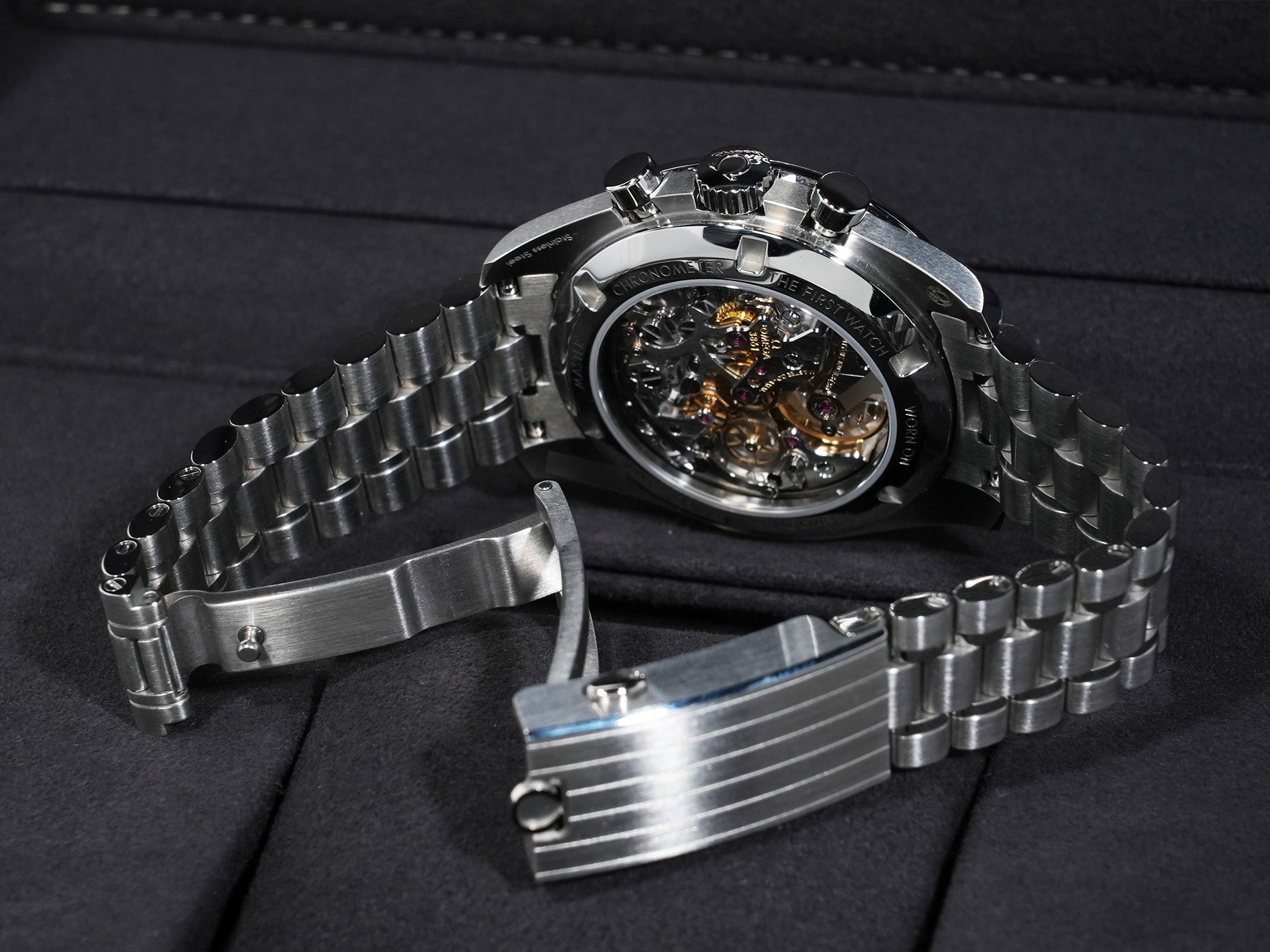 Omega Speedmaster Moonwatch Professional Ref. 310.30.42.50.01.004 Stainless Steel Black x White Dial Excellent Condition n37qrihk