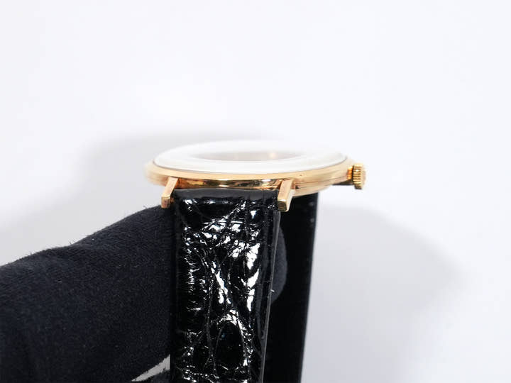 パテックフィリップ カラトラバ Ref.3537 イエローゴールド シルバー文字盤 中古 jn8s6t8v