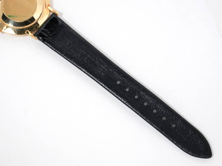 パテックフィリップ カラトラバ Ref.3537 イエローゴールド シルバー文字盤 中古 jn8s6t8v