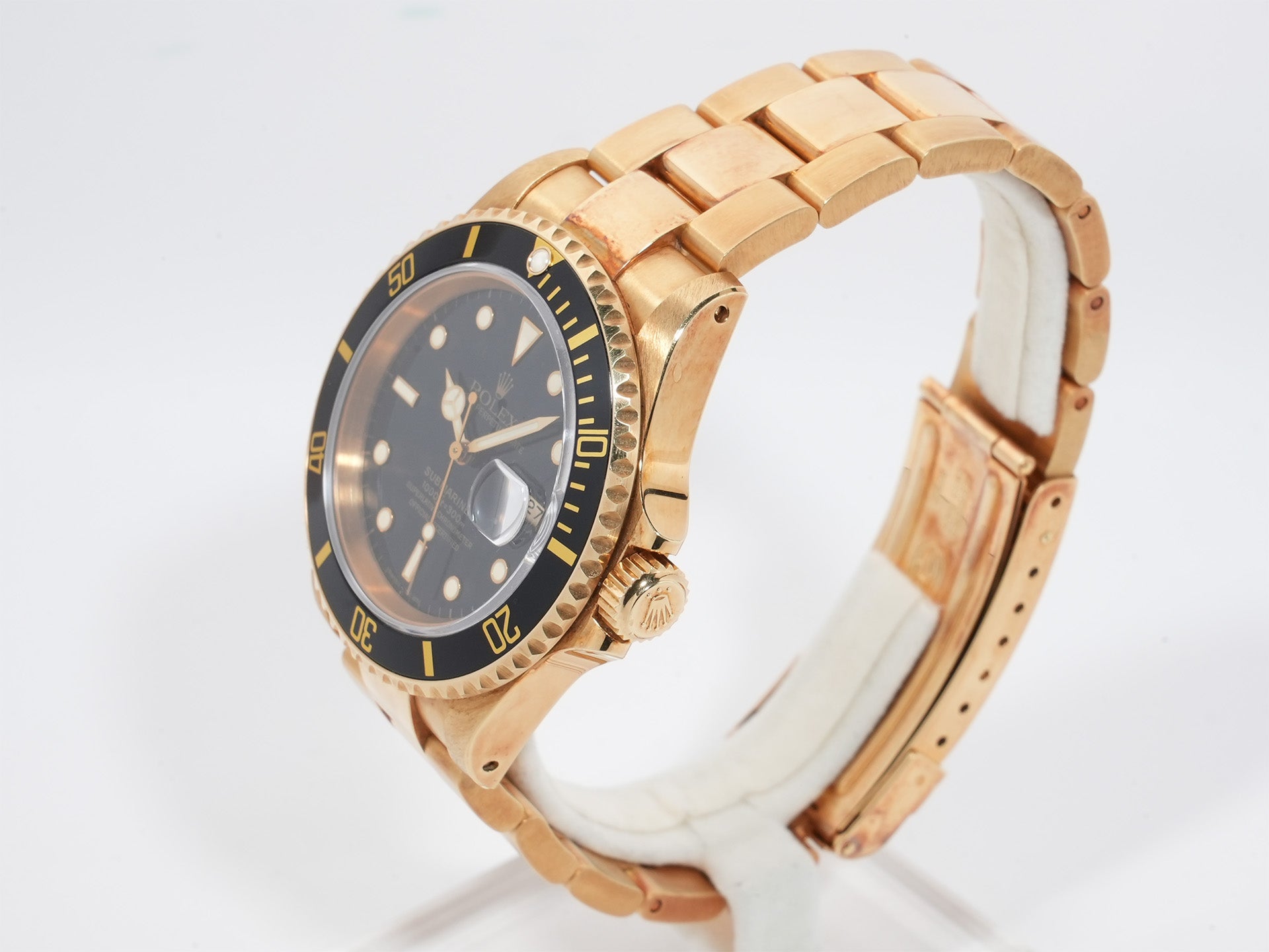 Rolex Submariner Date Ref. 16618 Yellow Gold Black Dial Used h9c9bkgf