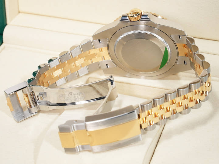 Rolex GMT-Master II Ref. 126713GRNR Stainless Steel/Yellow Gold Black Dial Jubilee Bracelet Unused v2wumjfq