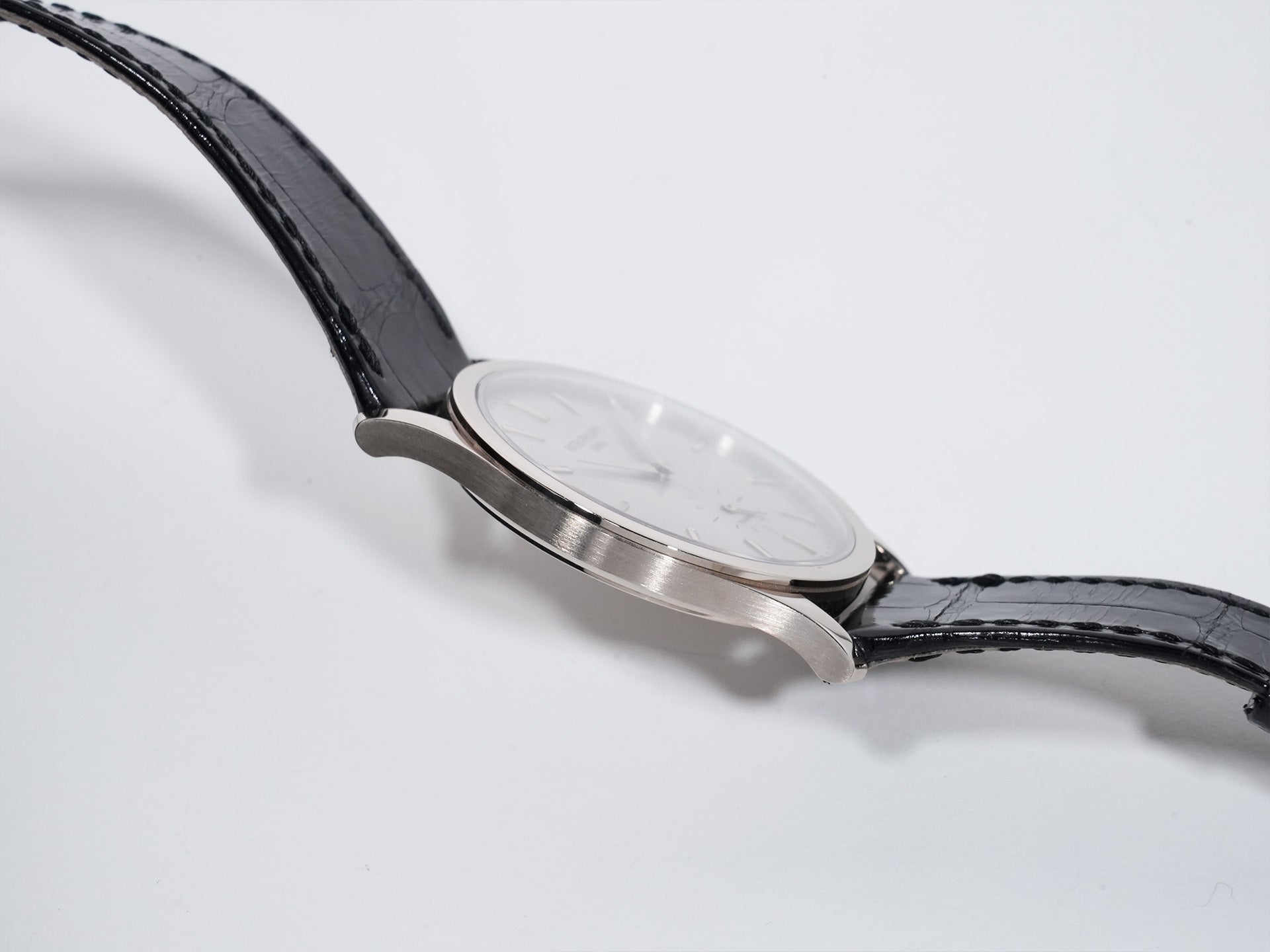 パテックフィリップ カラトラバ TIFFANY＆CO. Ref.5196G-001 ホワイトゴールド シルバー文字盤 中古 autadbpc