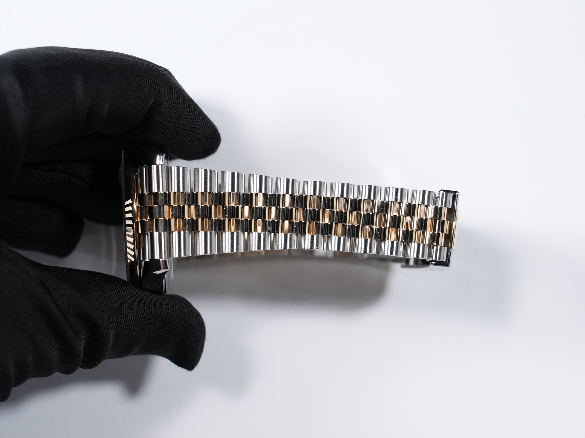 Rolex Datejust 41 Ref. 126333 Stainless Steel/Yellow Gold Silver Dial Jubilee Bracelet Excellent Condition uzpj98ia