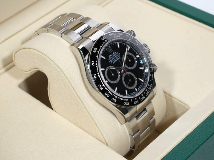 Rolex Daytona Ref. 126500LN Stainless Steel Black Dial Excellent Condition qx69n3dy