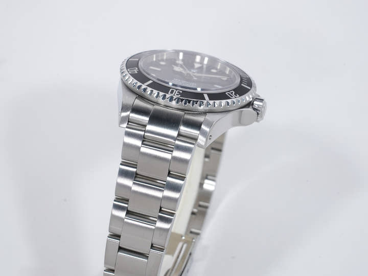 Rolex Sea-Dweller Ref.16600 Stainless Steel Black Dial Used t94rctm3
