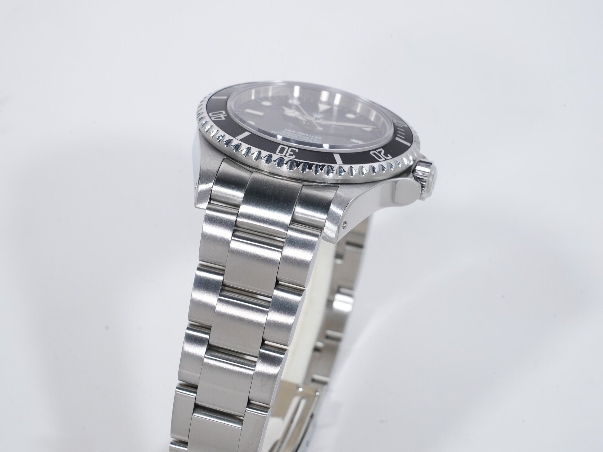 Rolex Sea-Dweller Ref.16600 Stainless Steel Black Dial Used t94rctm3