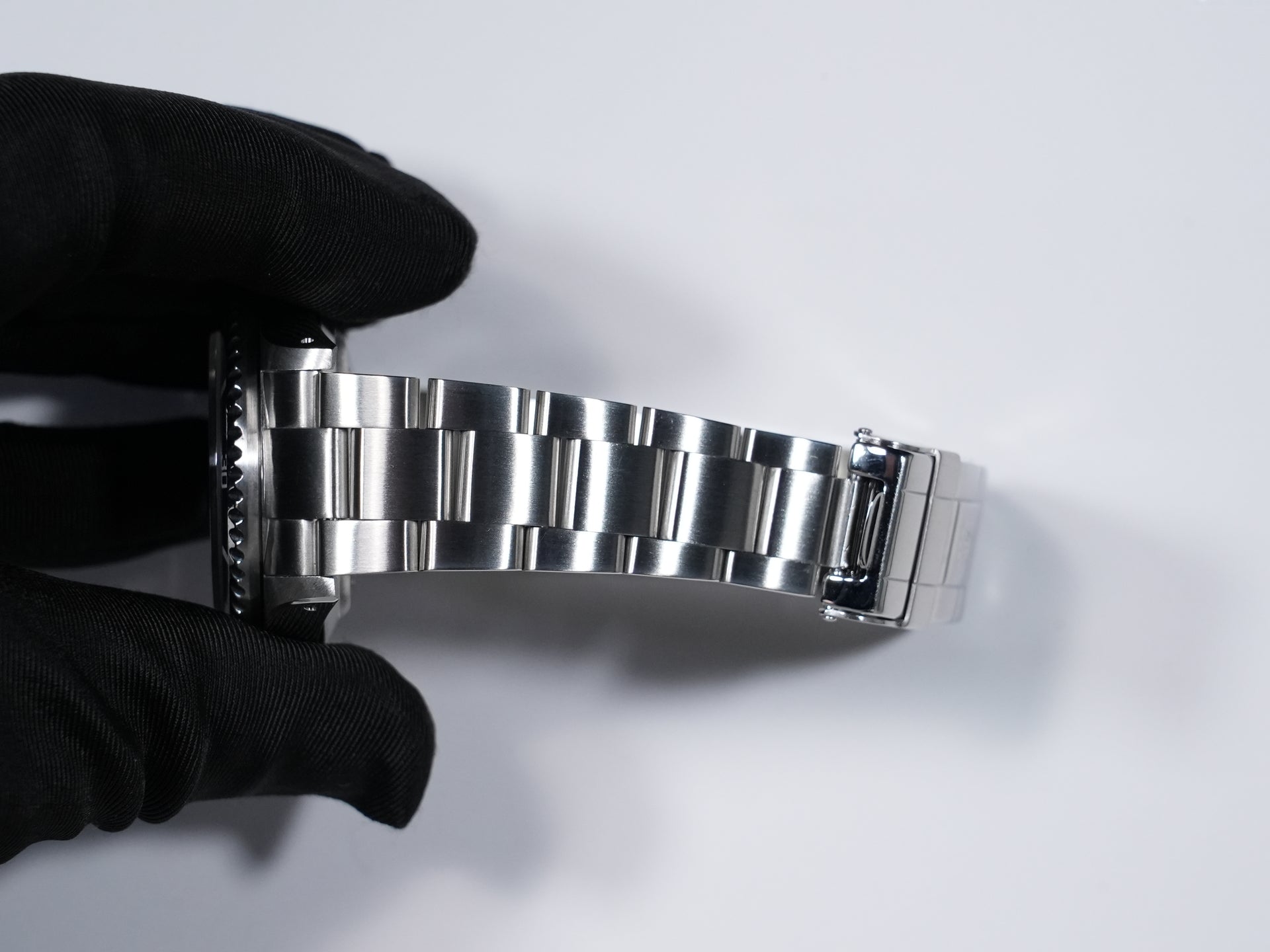 Rolex Sea-Dweller Ref.16600 Stainless Steel Black Dial Used t94rctm3