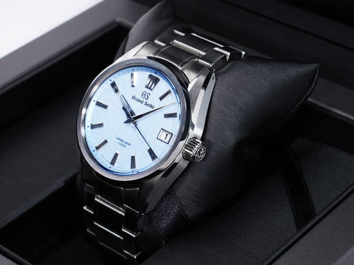 Grand Seiko Evolution 9 Collection AJHH Special Limited Edition Ref. SLGA017 Stainless Steel Snowflake Blue Dial Excellent Used Condition iohvkytx