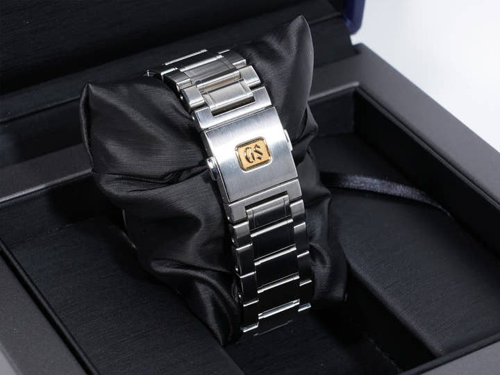 Grand Seiko Evolution 9 Collection AJHH Special Limited Edition Ref. SLGA017 Stainless Steel Snowflake Blue Dial Excellent Used Condition iohvkytx