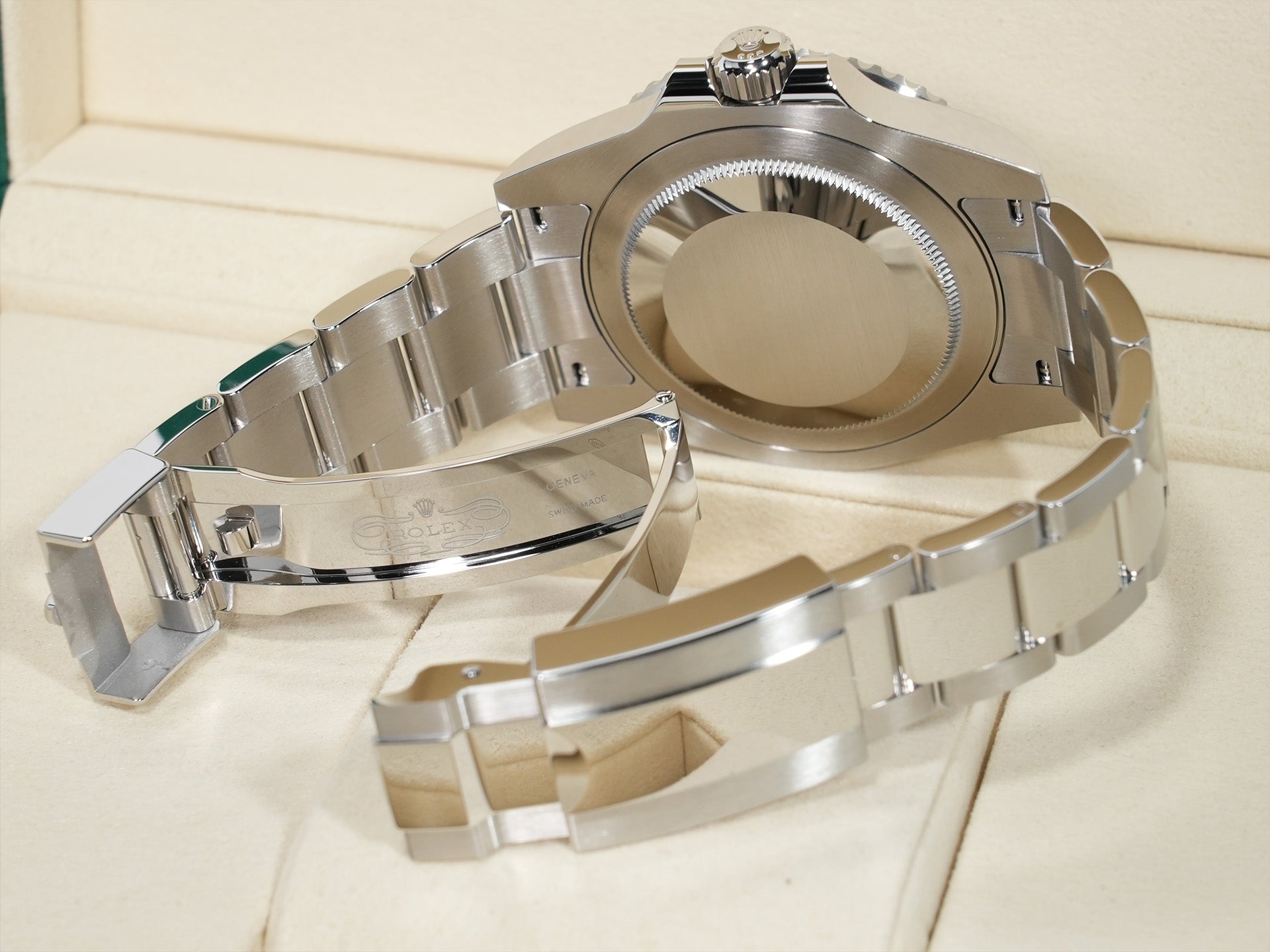 Rolex GMT-Master II Ref. 126710BLRO Stainless Steel Black Dial Oyster Bracelet Unused j9xdy5hi