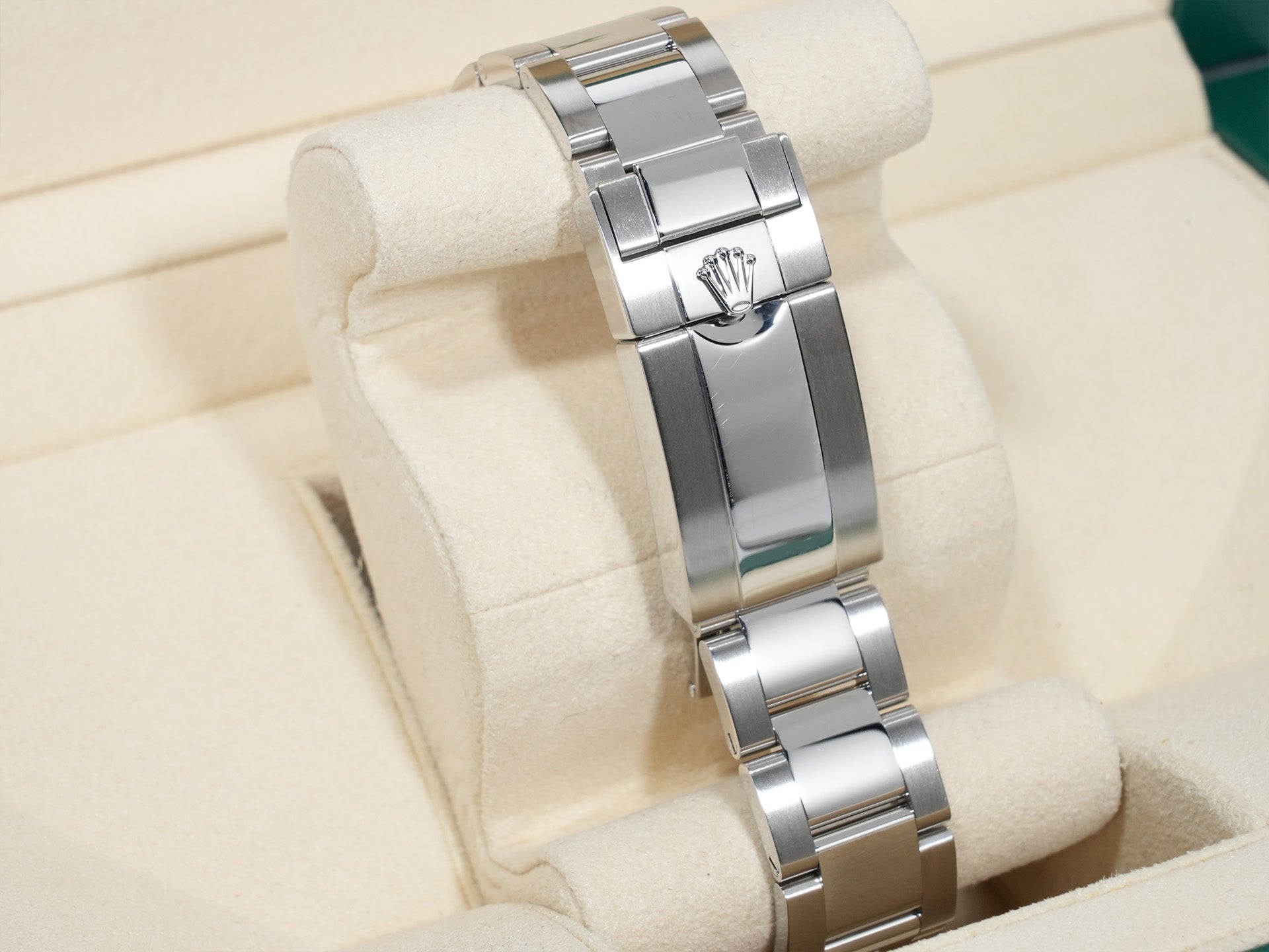 Rolex Yacht-Master 40 Ref. 116622 Stainless Steel/Platinum Dark Rhodium Dial Excellent Used Condition y9xeofxh
