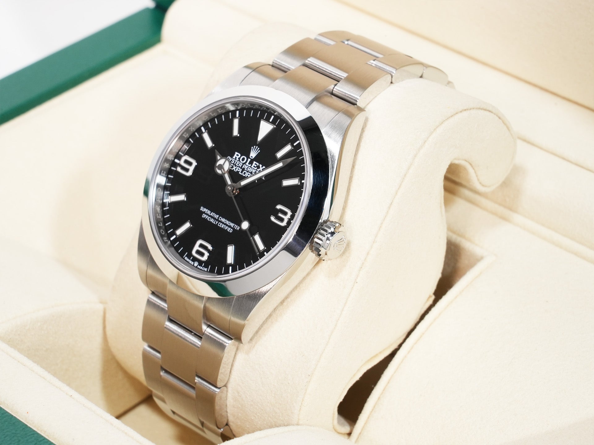 ROLEX Explorer 40 Ref. 224270 Stainless Steel Black Dial Oyster Bracelet Excellent Used Condition 4jgpjr9e