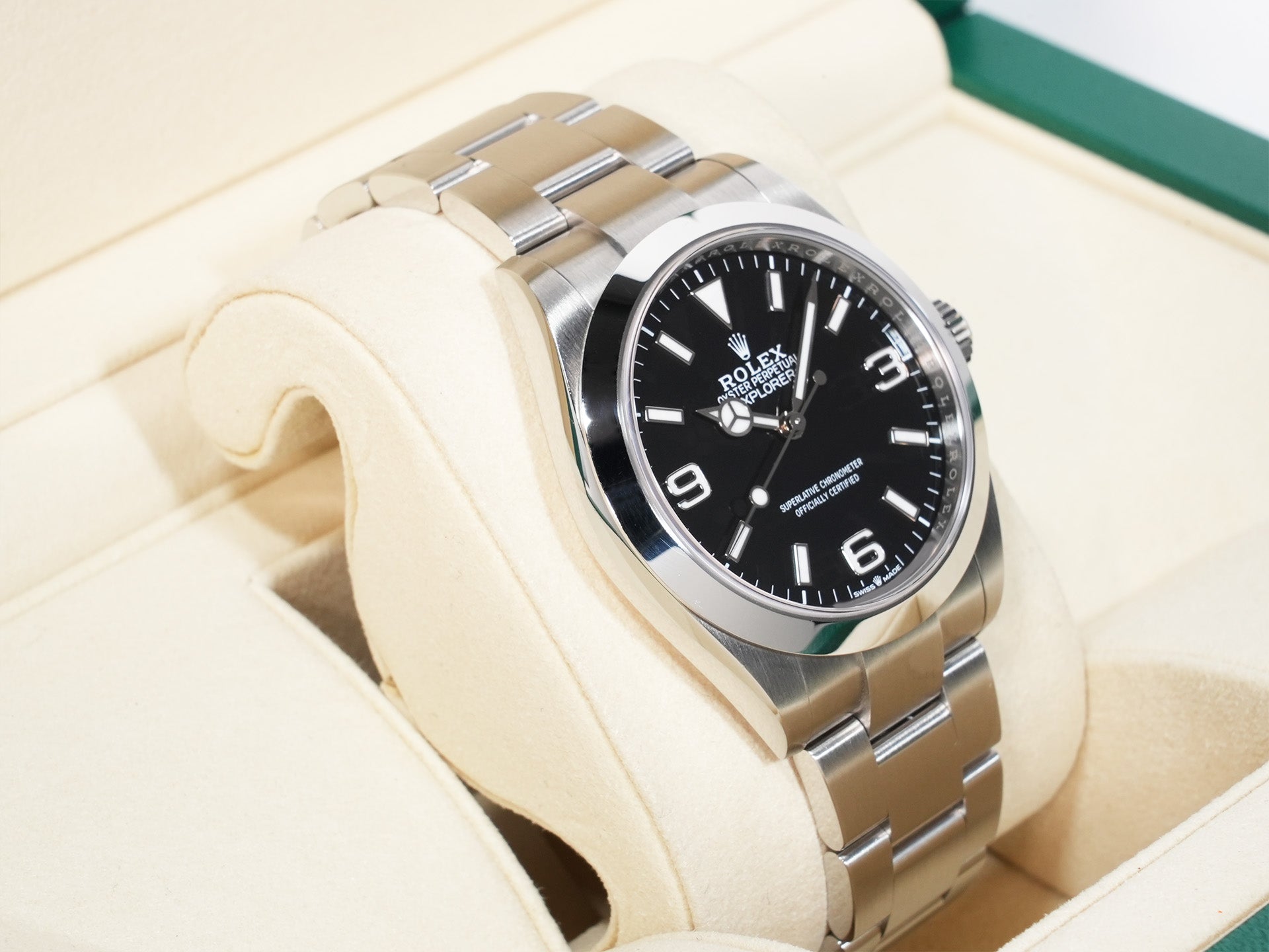 ROLEX Explorer 40 Ref. 224270 Stainless Steel Black Dial Oyster Bracelet Excellent Used Condition 4jgpjr9e