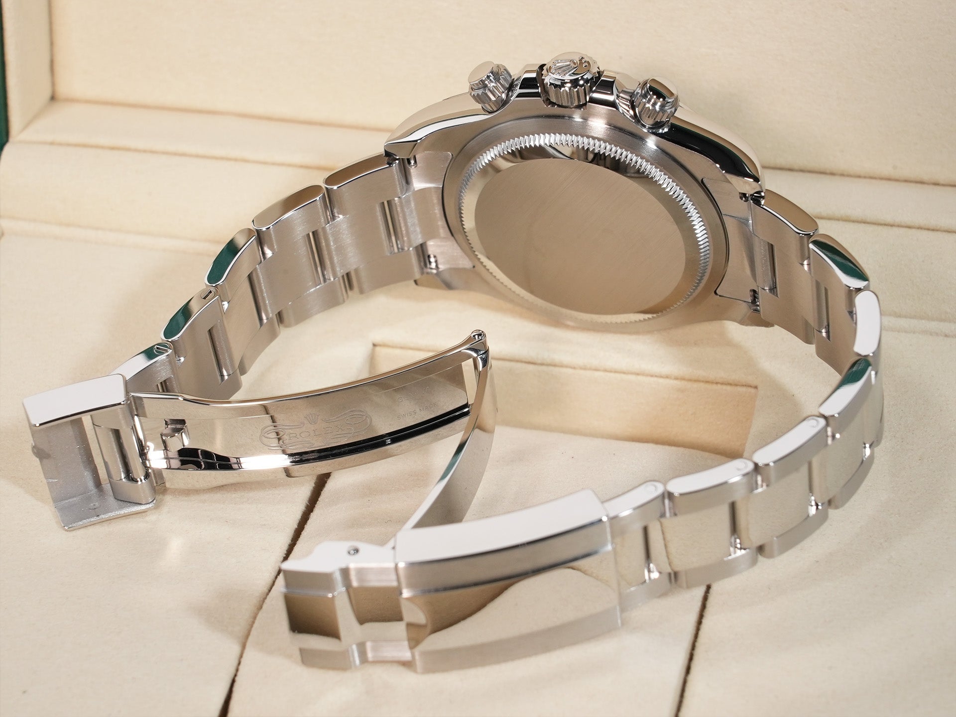 ロレックス デイトナ Ref.126500LN ステンレススチール ブラック文字盤 未使用 xp27q9j8