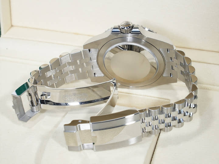 Rolex GMT-Master II Ref.126710GRNR Stainless Steel Black Dial Jubilee Bracelet Unused pkkgbepc