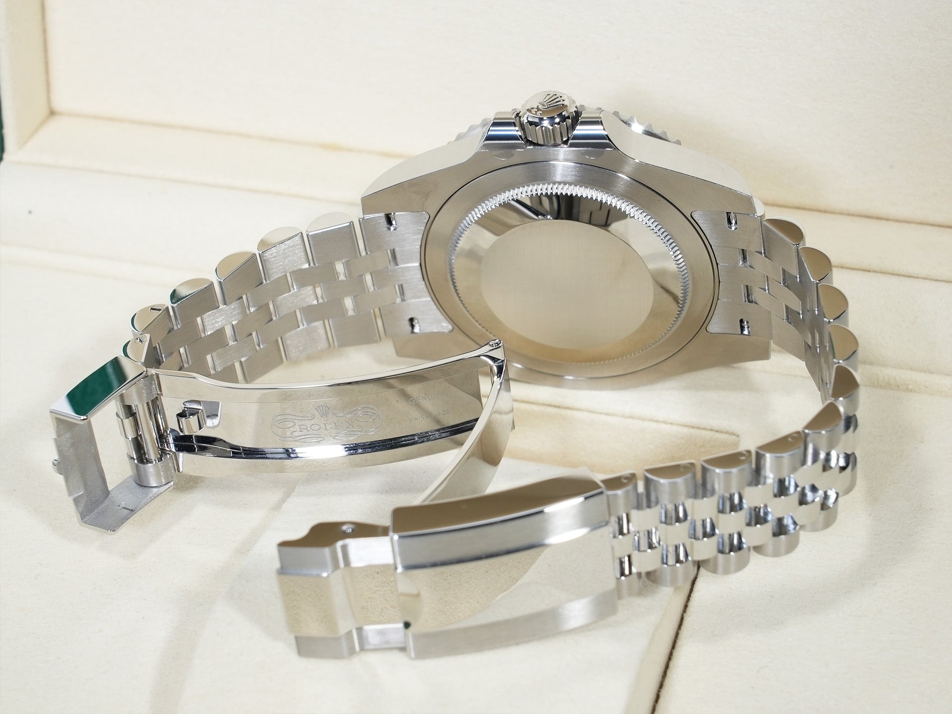 Rolex GMT-Master II Ref.126710GRNR Stainless Steel Black Dial Jubilee Bracelet Unused pkkgbepc