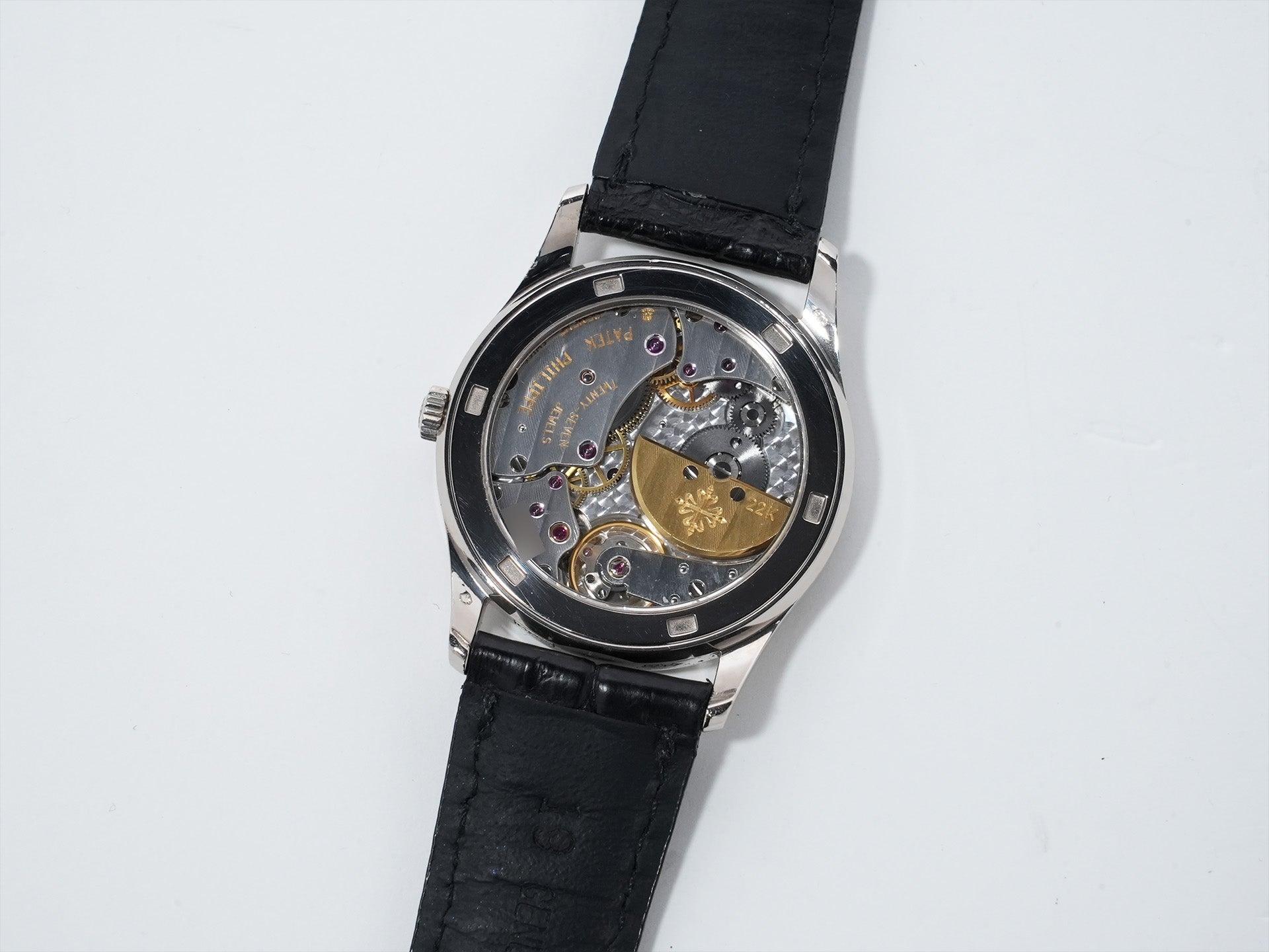 Patek Philippe Calatrava Ref. 5026G-001 White Gold Black Dial Used t5mcdi7q