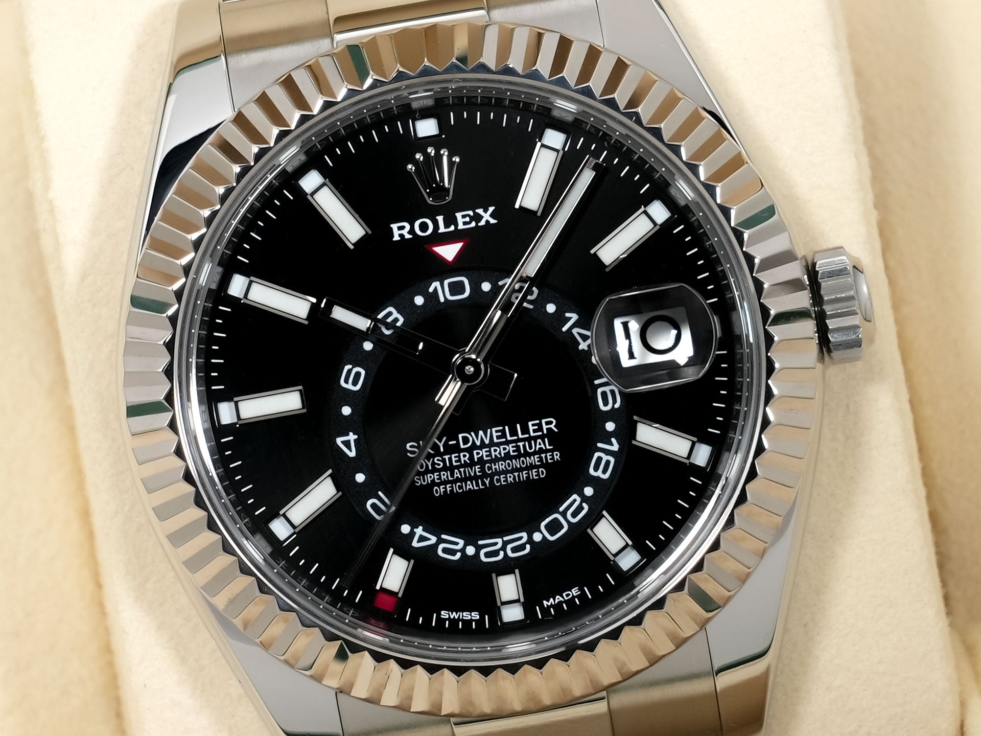 ロレックス スカイドゥエラー Ref.326934 ステンレススチール/ホワイトゴールド ブラック文字盤 オイスターブレスレット 美品 vmaj3ja7