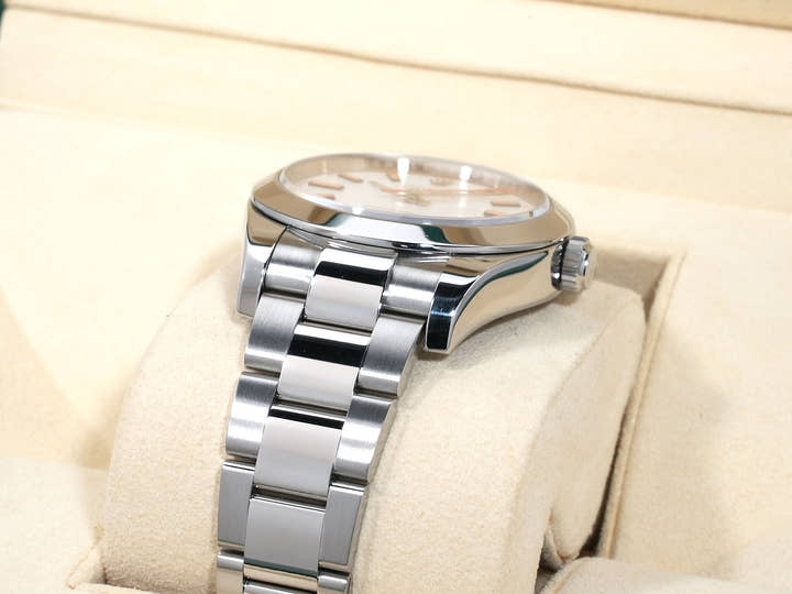 ロレックス ミルガウス Ref.116400 ステンレススチール ホワイト文字盤 中古 dgkwfyqy