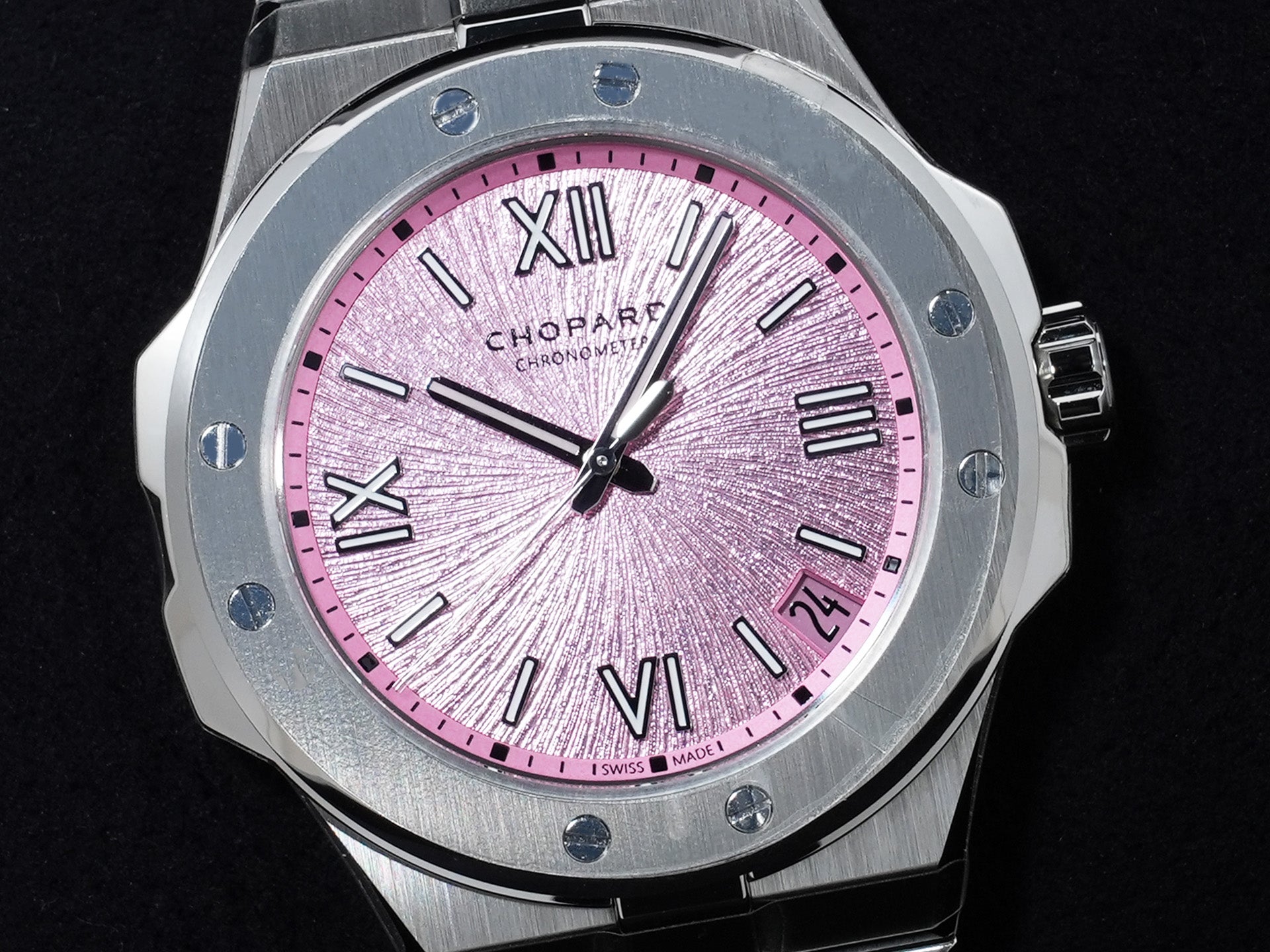 Chopard Alpine Eagle Ref. 298600-3022 Stainless Steel Pink Dial Unused bcot8wyn