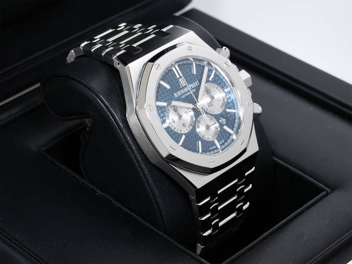 Audemars Piguet Royal Oak Chronograph Ref.26331ST.OO.1220ST.01 Stainless Steel Blue Dial Excellent Condition wxeq6ynq