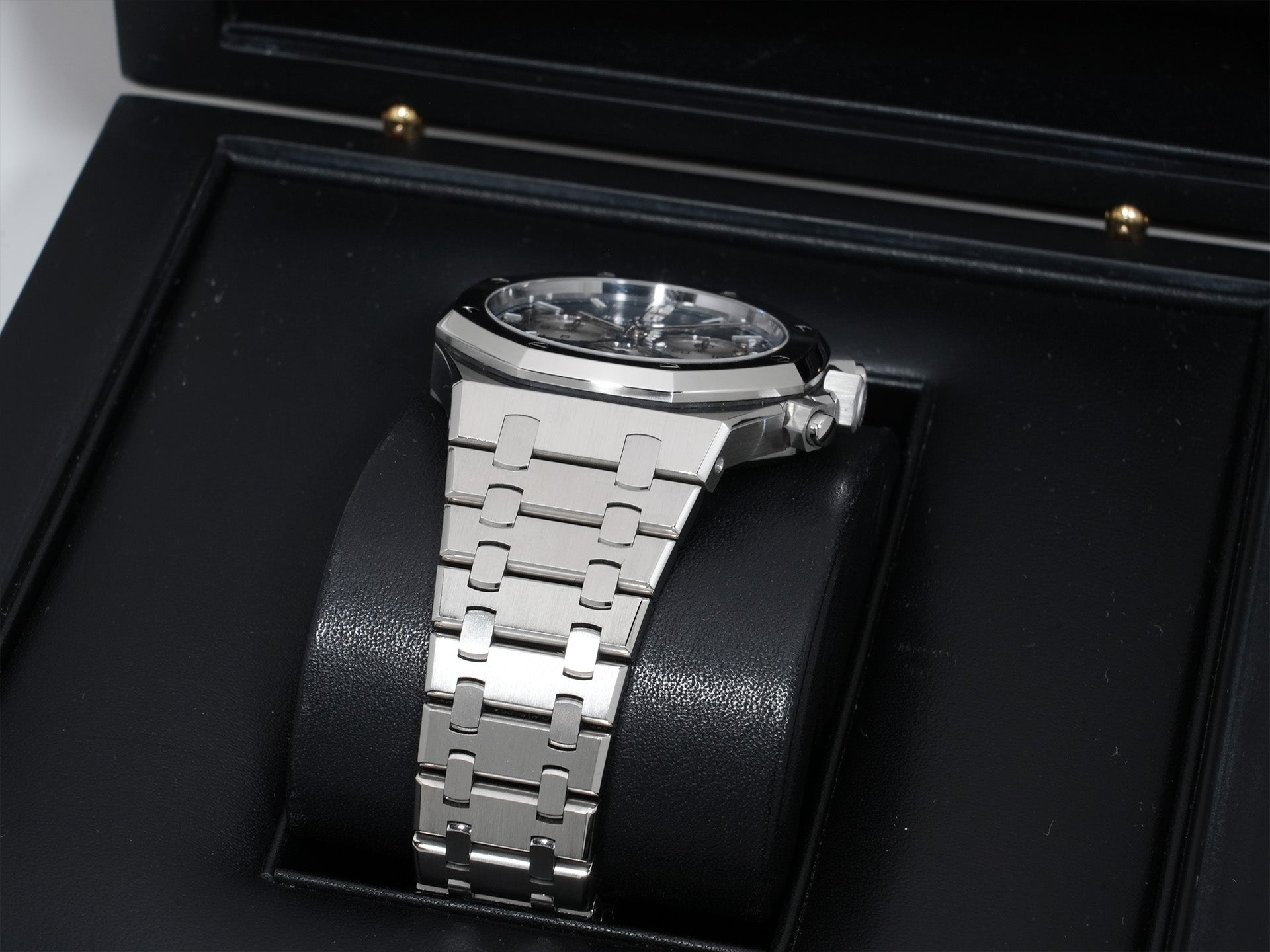 Audemars Piguet Royal Oak Chronograph Ref.26331ST.OO.1220ST.01 Stainless Steel Blue Dial Excellent Condition wxeq6ynq