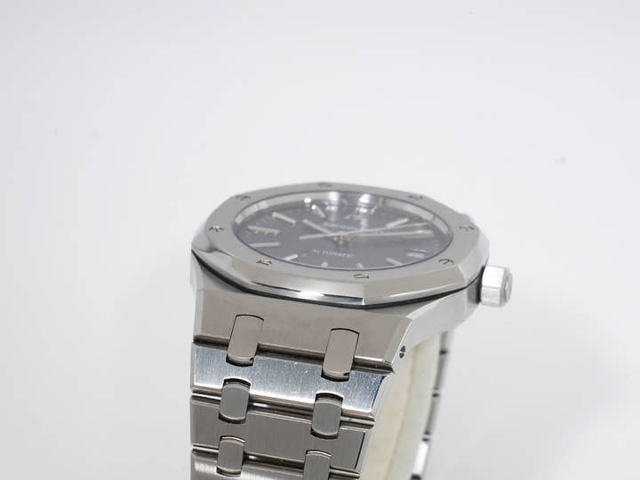 Audemars Piguet Royal Oak Ref.15300ST.OO.1220ST.02 Stainless Steel Blue Dial Excellent Condition 874aofid