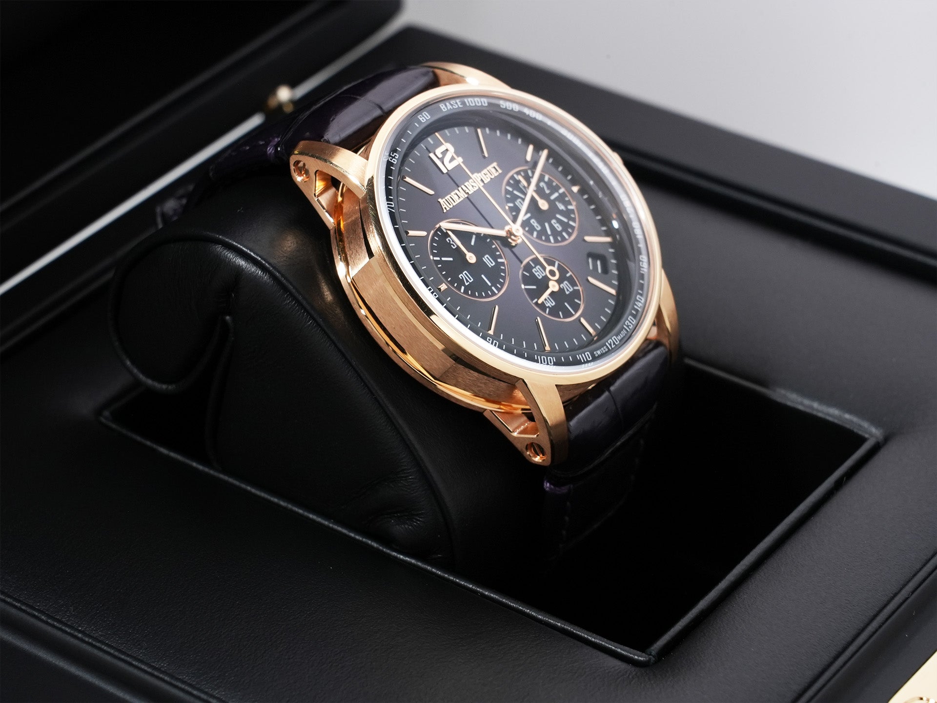 Audemars Piguet CODE 11.59 by Audemars Piguet Chronograph Ref.26393OR.OO.A616CR.01 Pink Gold Purple Dial Excellent Used ig7si4sj