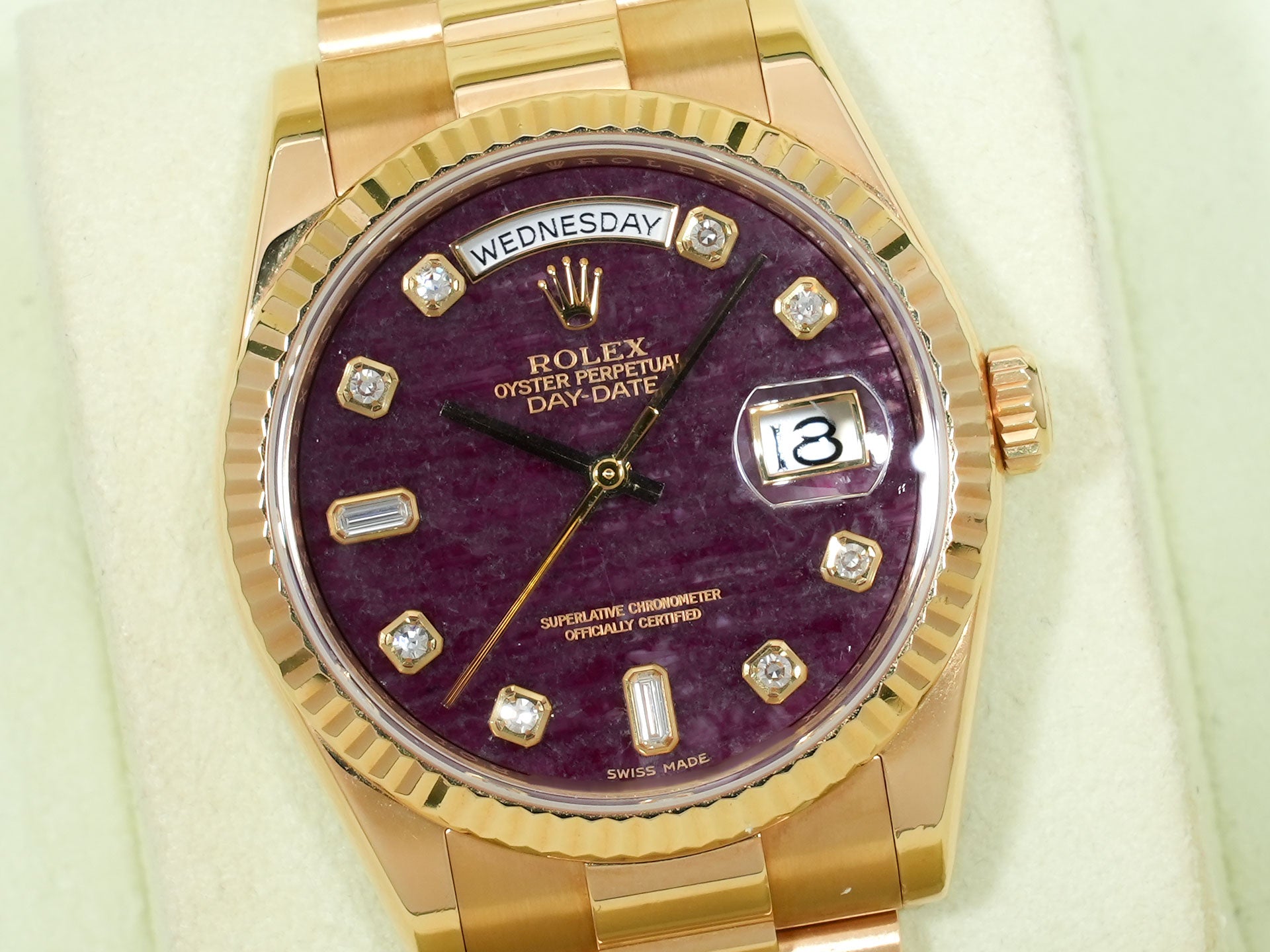 Rolex Day-Date 36 Ref. 118238A Yellow Gold Rubellite Dial Used 9ajwjrhf