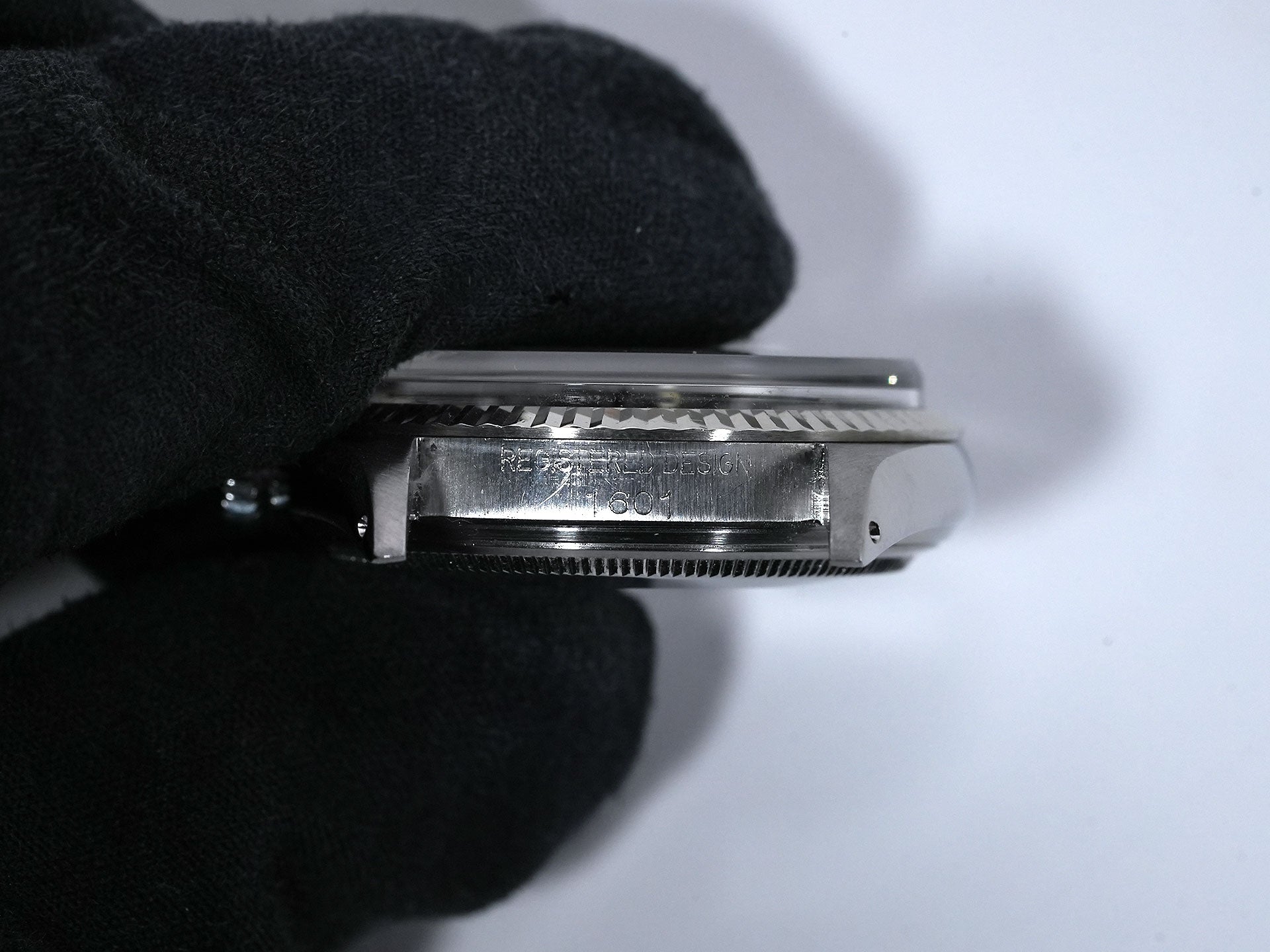 ロレックス デイトジャスト Ref.1601 ステンレススチール/ホワイトゴールド ブラックミラー文字盤 中古 eb6hapj8