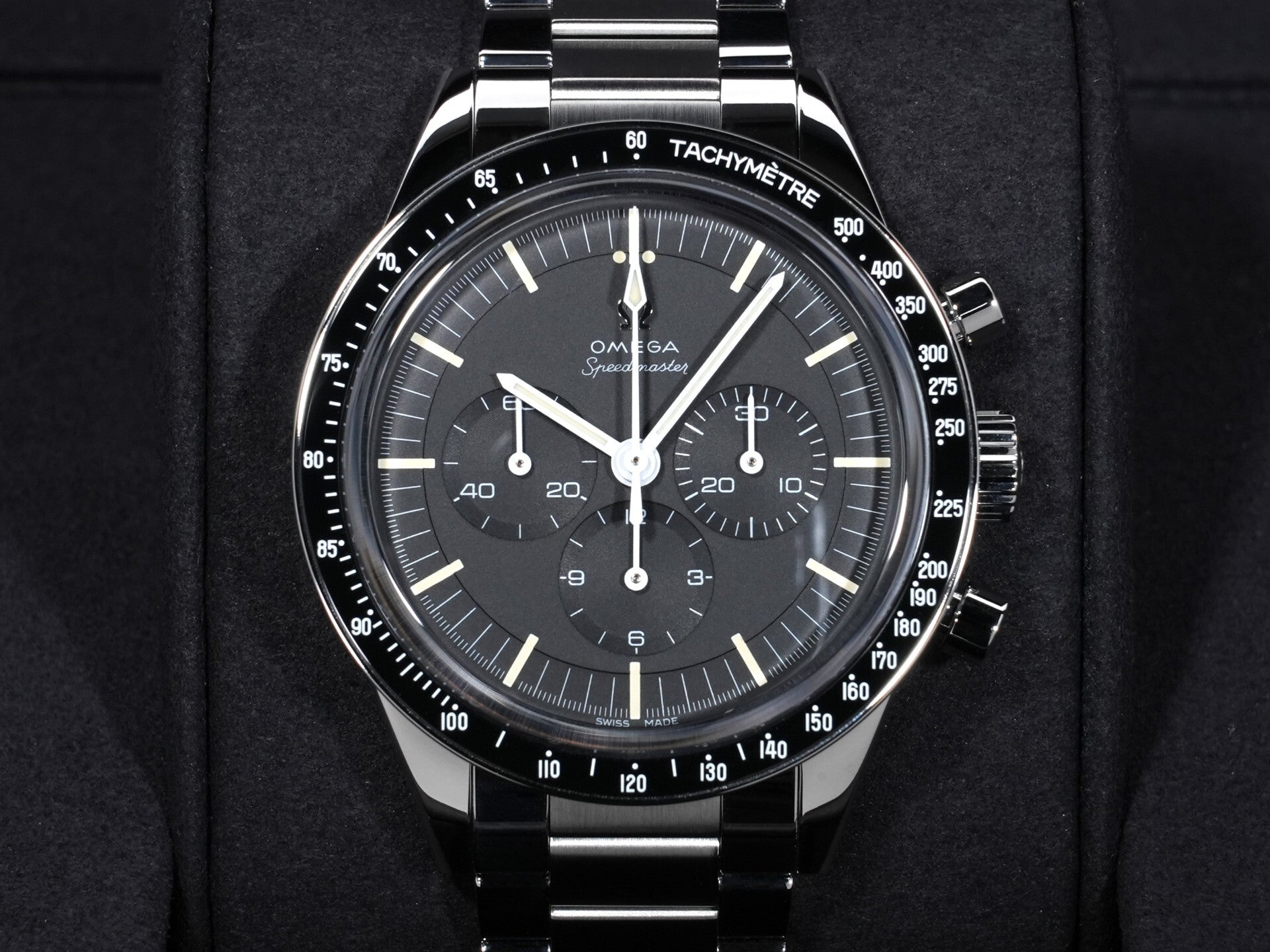 オメガ スピードマスター キャリバー321 クロノグラフ 39.7MM Ref.311.30.40.30.01.001 ステンレススチール ブラック文字盤 未使用 zq32g6i7