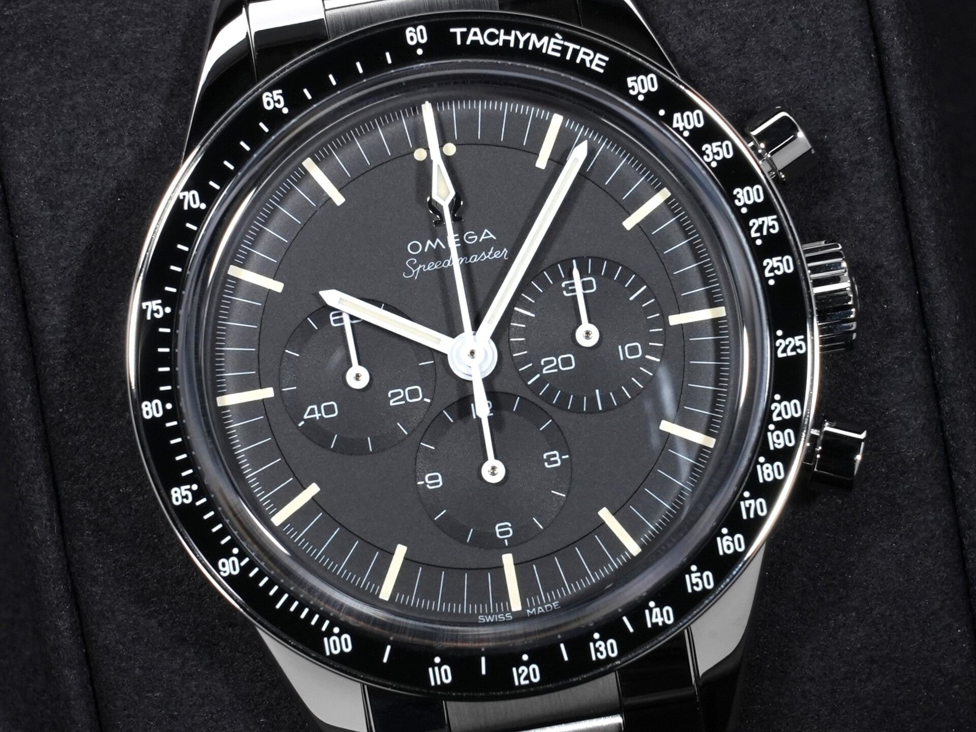 Omega Speedmaster Calibre 321 Chronograph 39.7MM Ref.311.30.40.30.01.001 Stainless Steel Black Dial Unused zq32g6i7