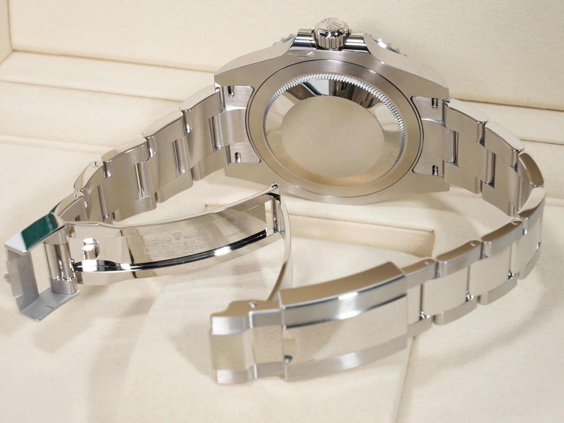 Rolex GMT-Master II Ref. 126710GRNR Stainless Steel Black Dial Oyster Bracelet Unused a2od6t6p
