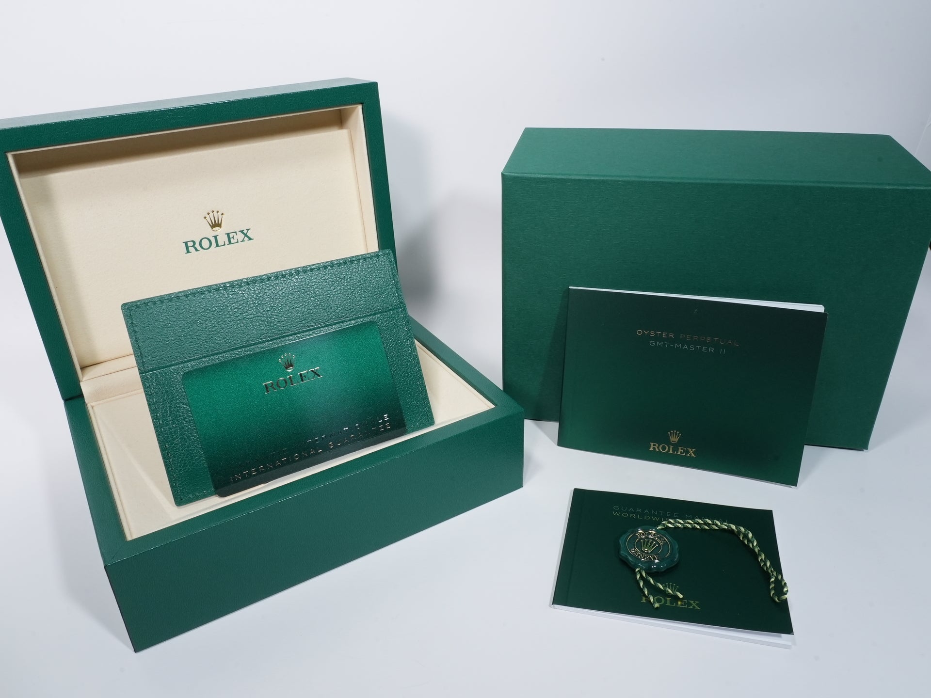 Rolex GMT-Master II Ref.126710BLNR Stainless Steel Black Dial Jubilee Bracelet Unused gh8edum4