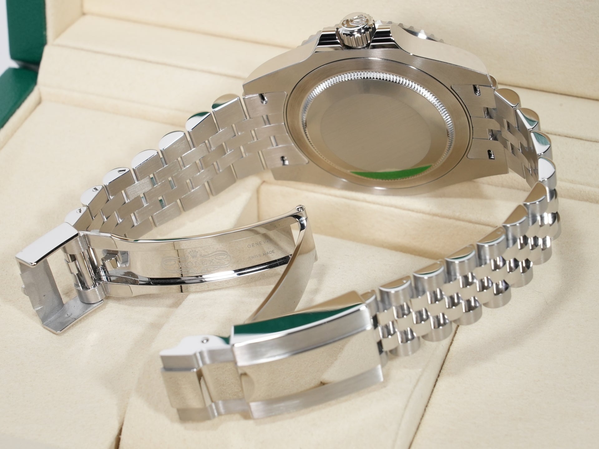 Rolex GMT-Master II Ref. 126710BLNR Stainless Steel Black Dial Jubilee Bracelet Unused nwmymz8p