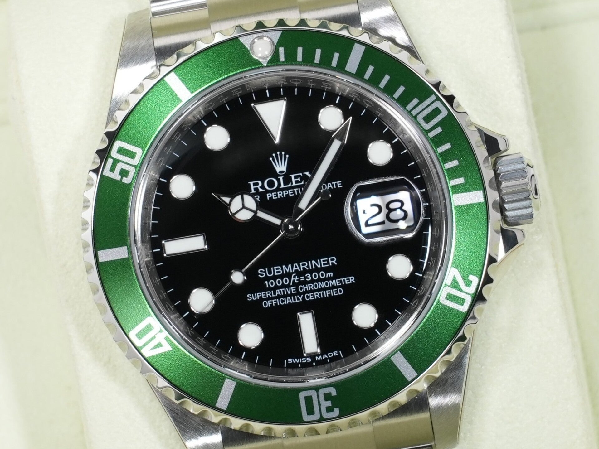 Rolex Submariner Date Ref.16610LV Stainless Steel Black Dial Unused qxzn49bz