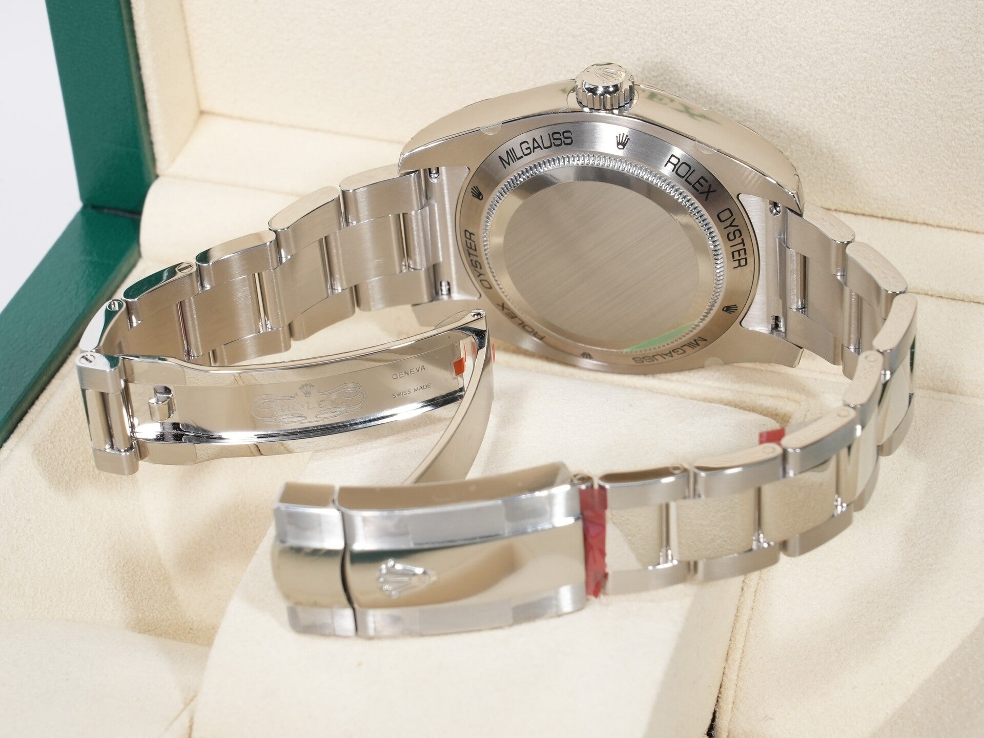 Rolex Milgauss Ref. 116400 Stainless Steel Black Dial Unused i7zv322q